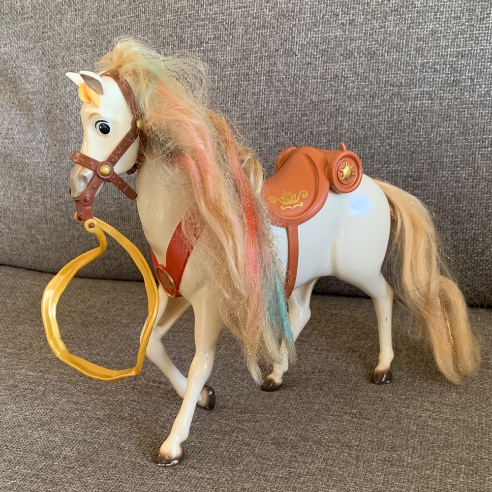 Disney Tangled Toy Horse Maximus with Saddle and Bridle 10”